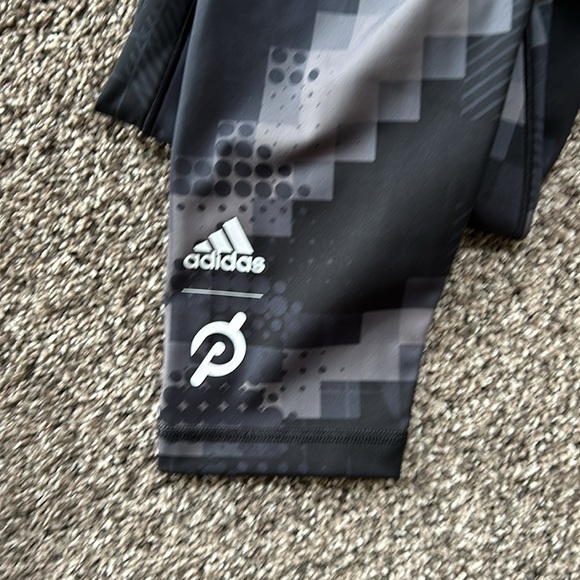 Adidas leggings - Picture 3 of 5